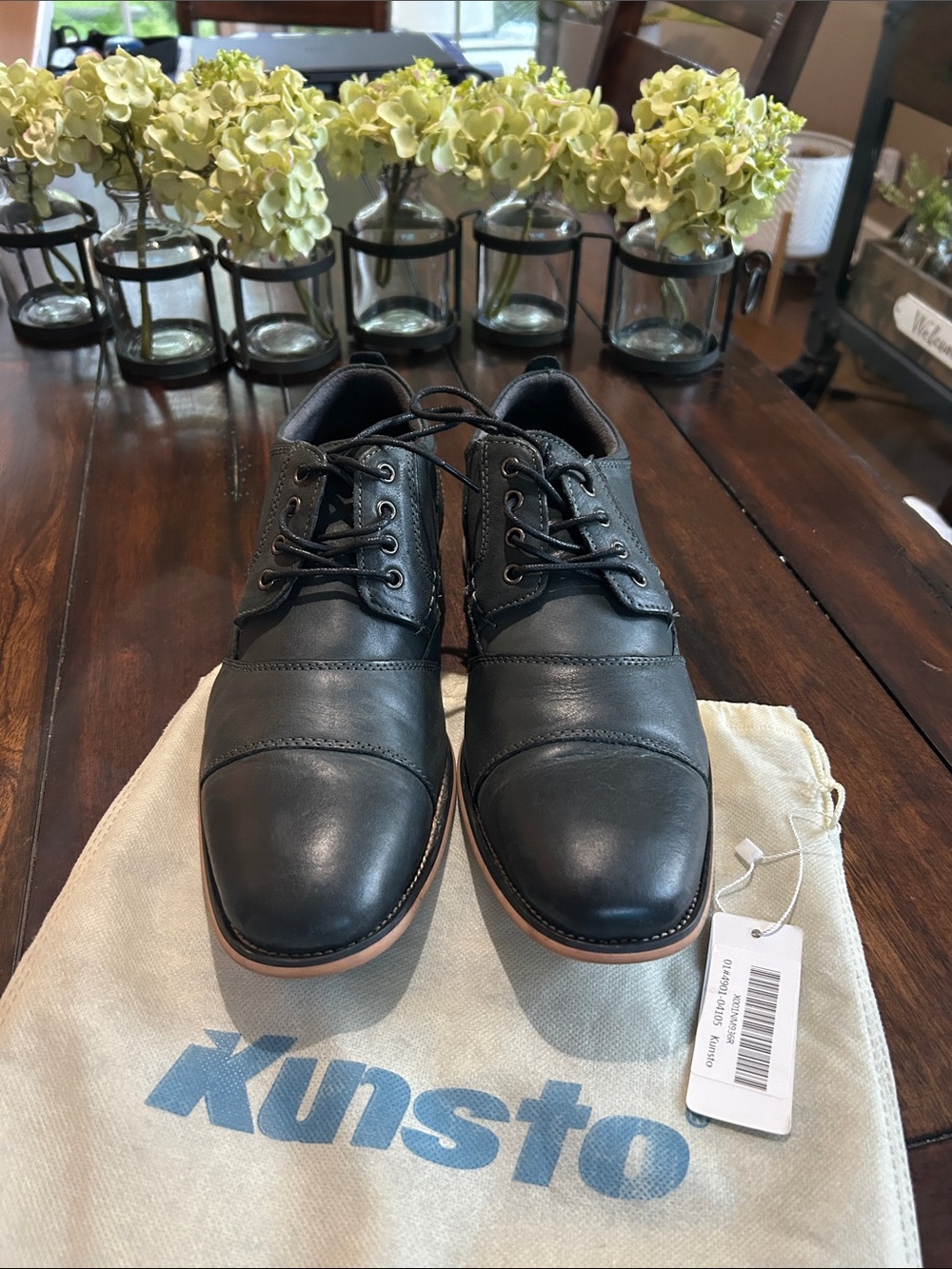 Kunsto Men's Dark Grey Leather Cap-Toe Lace-Up Shoes